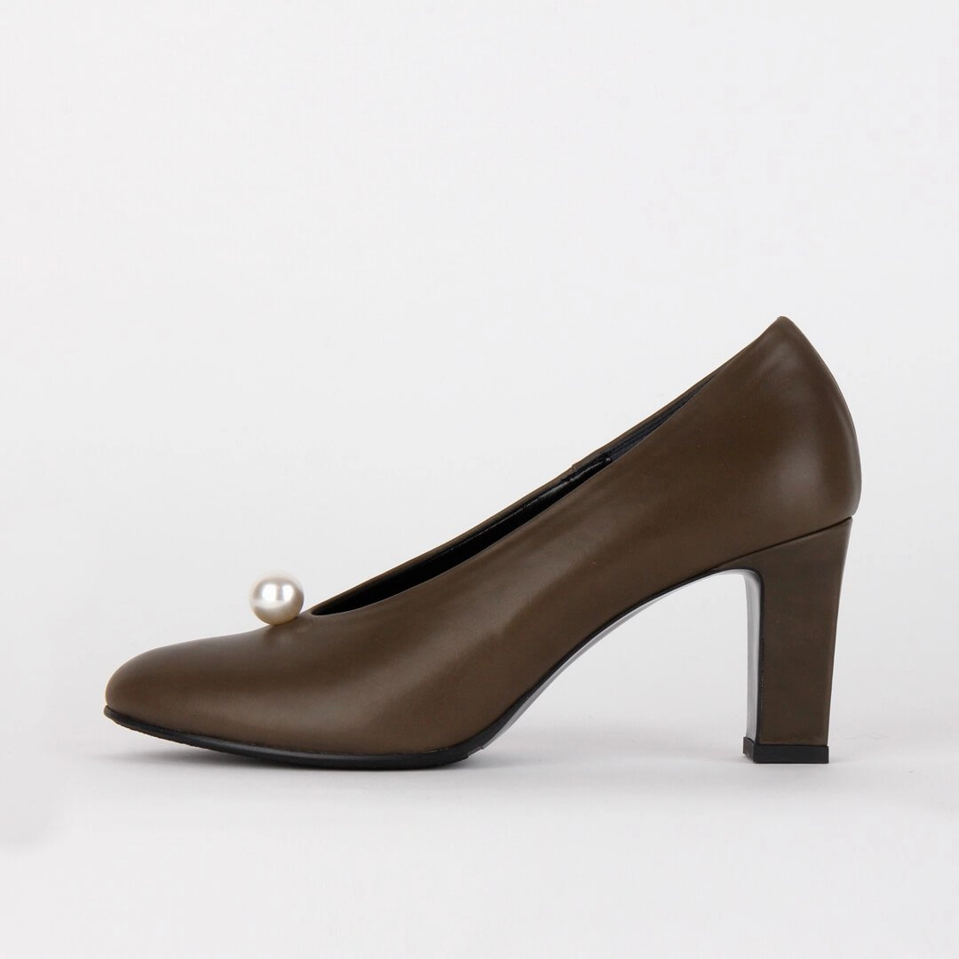 *PEARL SISTER - black, 8cm size UK 3