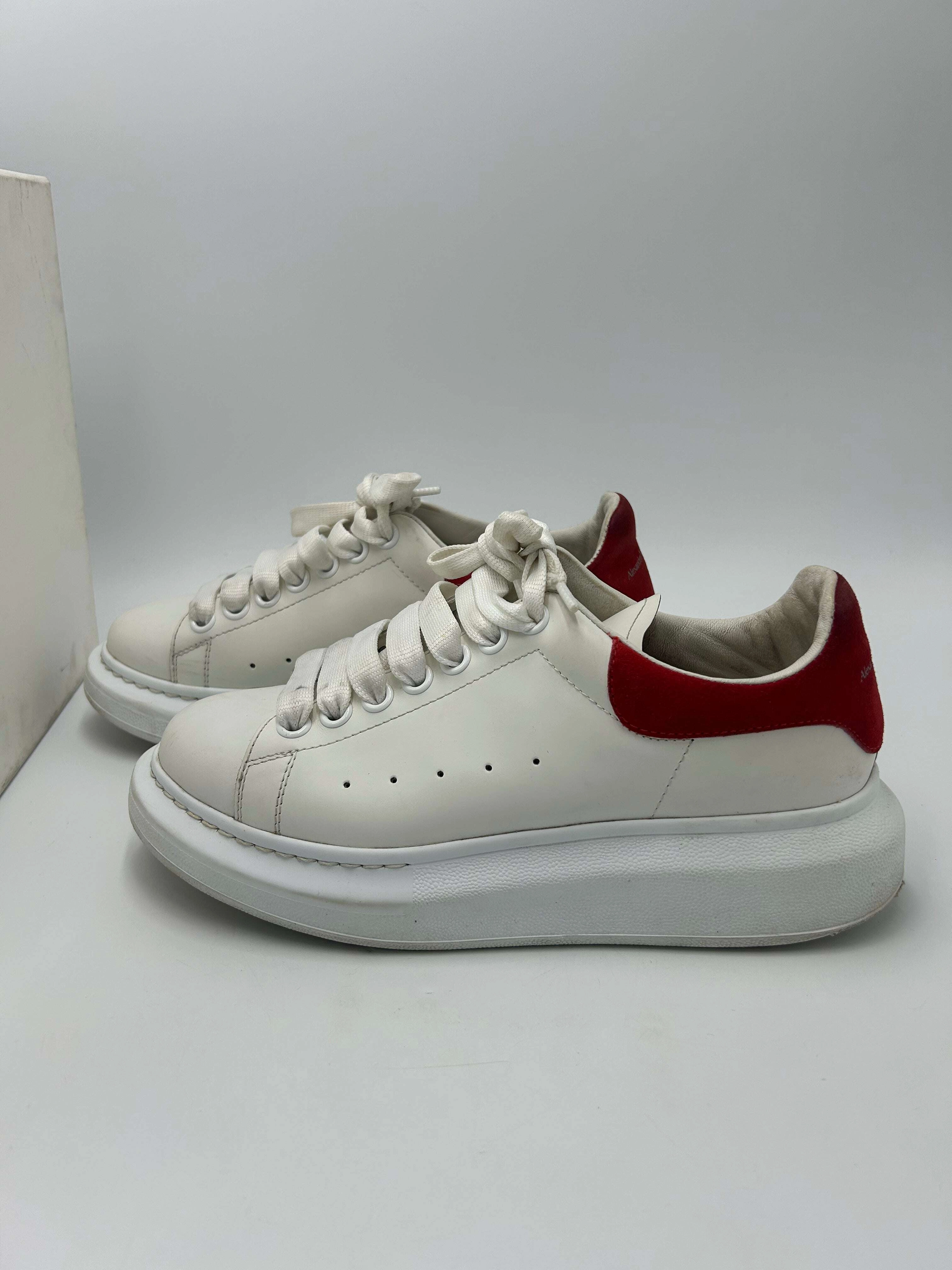 Alexander McQueen Oversized Trainers Luxury Designer Shoes Size: 7.5