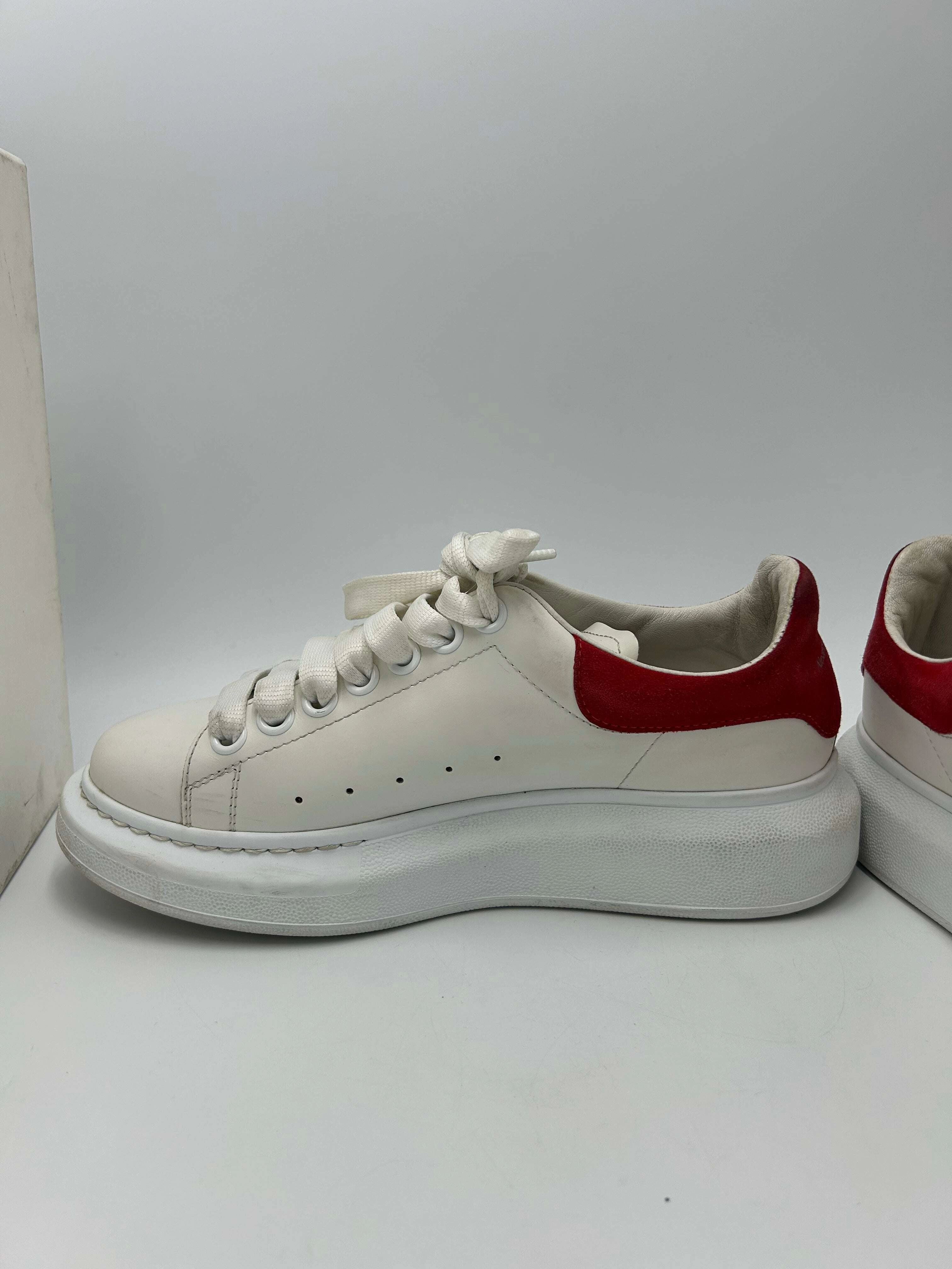 Alexander McQueen Oversized Trainers Luxury Designer Shoes Size: 7.5