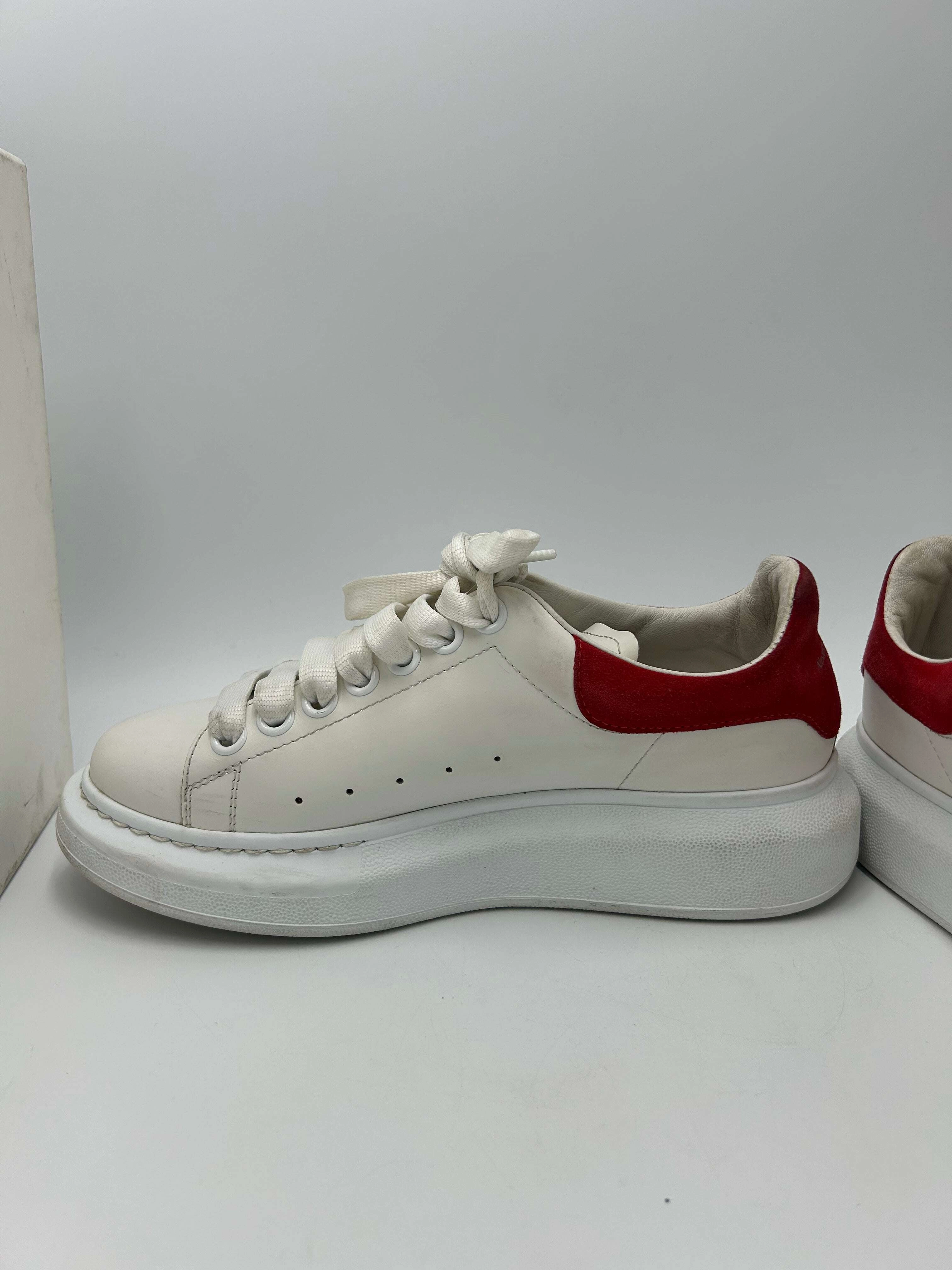 Alexander McQueen Oversized Trainers Luxury Designer Shoes Size: 7.5