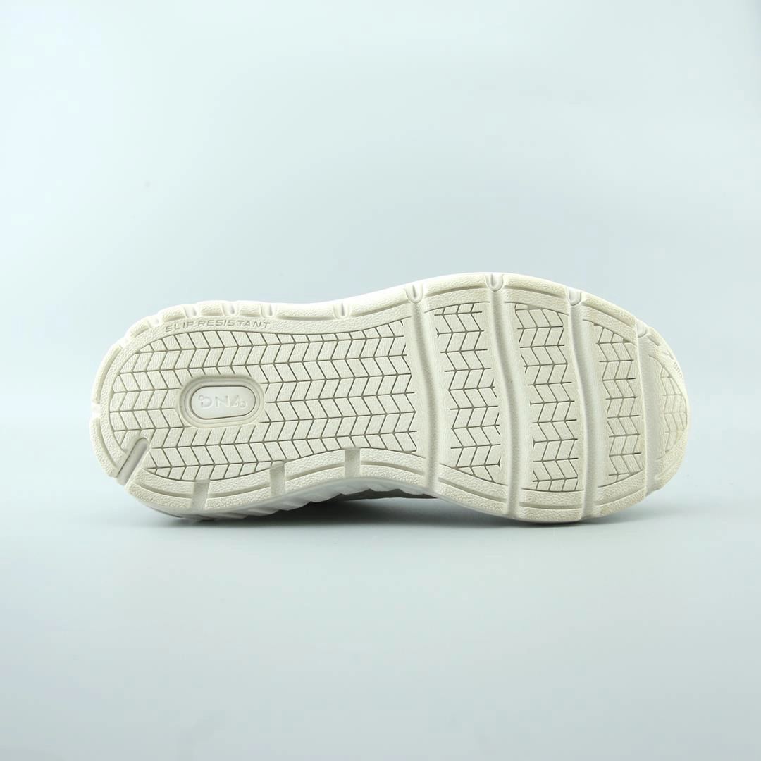 BROOKS ADDICTION WALKER