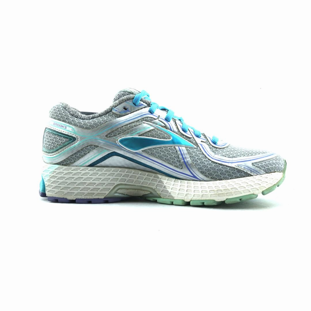 BROOKS ADRENALINE GTS 16