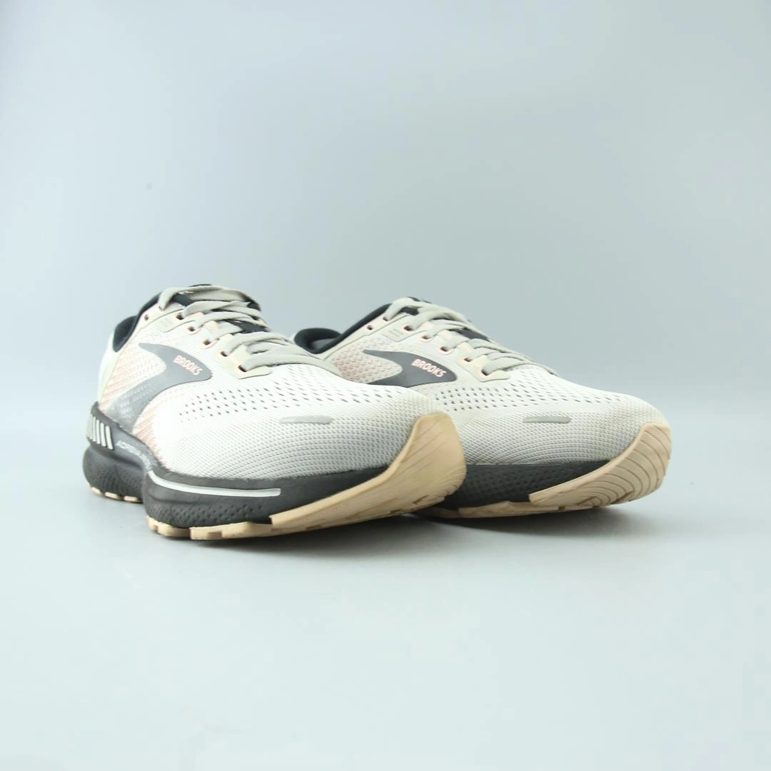 BROOKS ADRENALINE GTS 22
