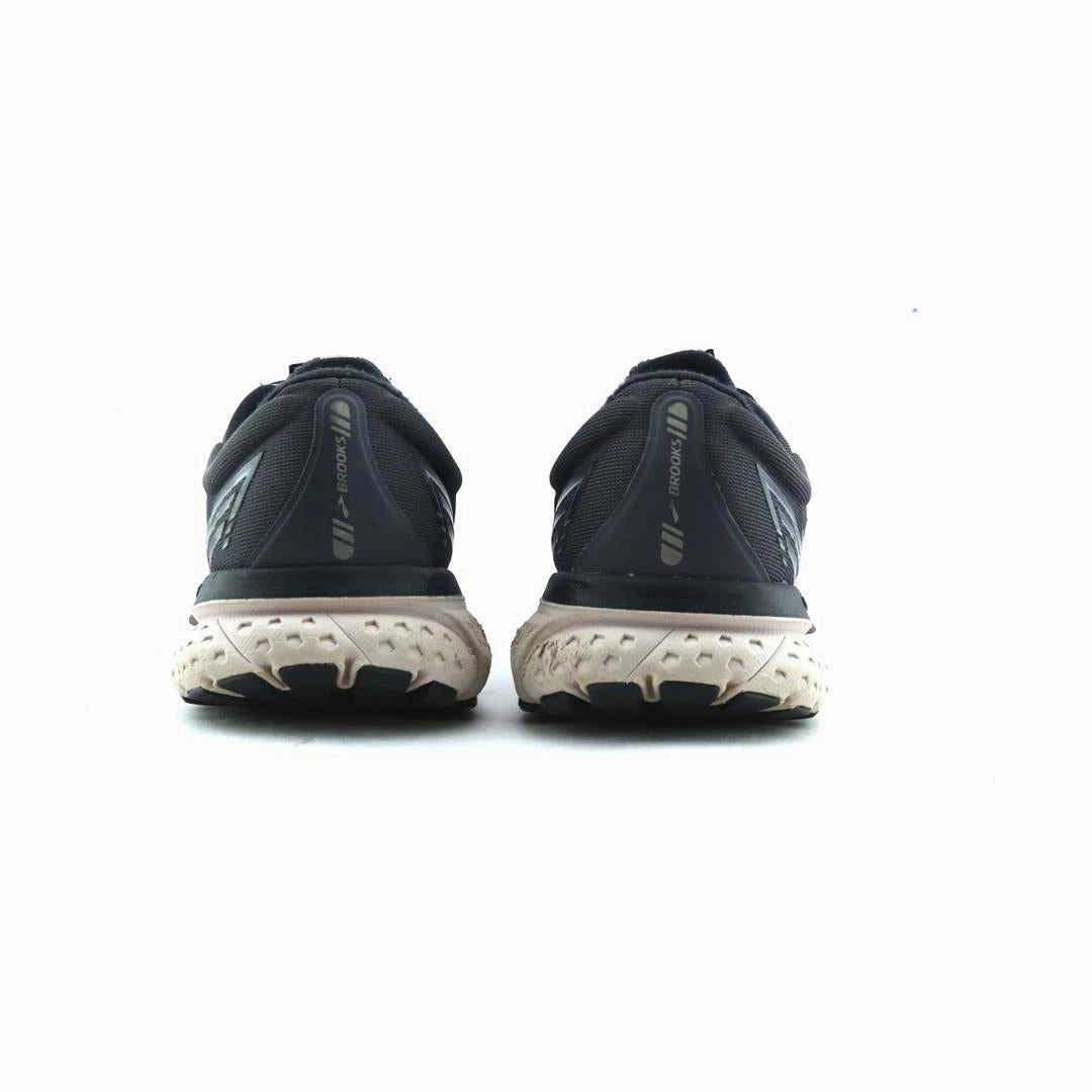 BROOKS GHOST 13