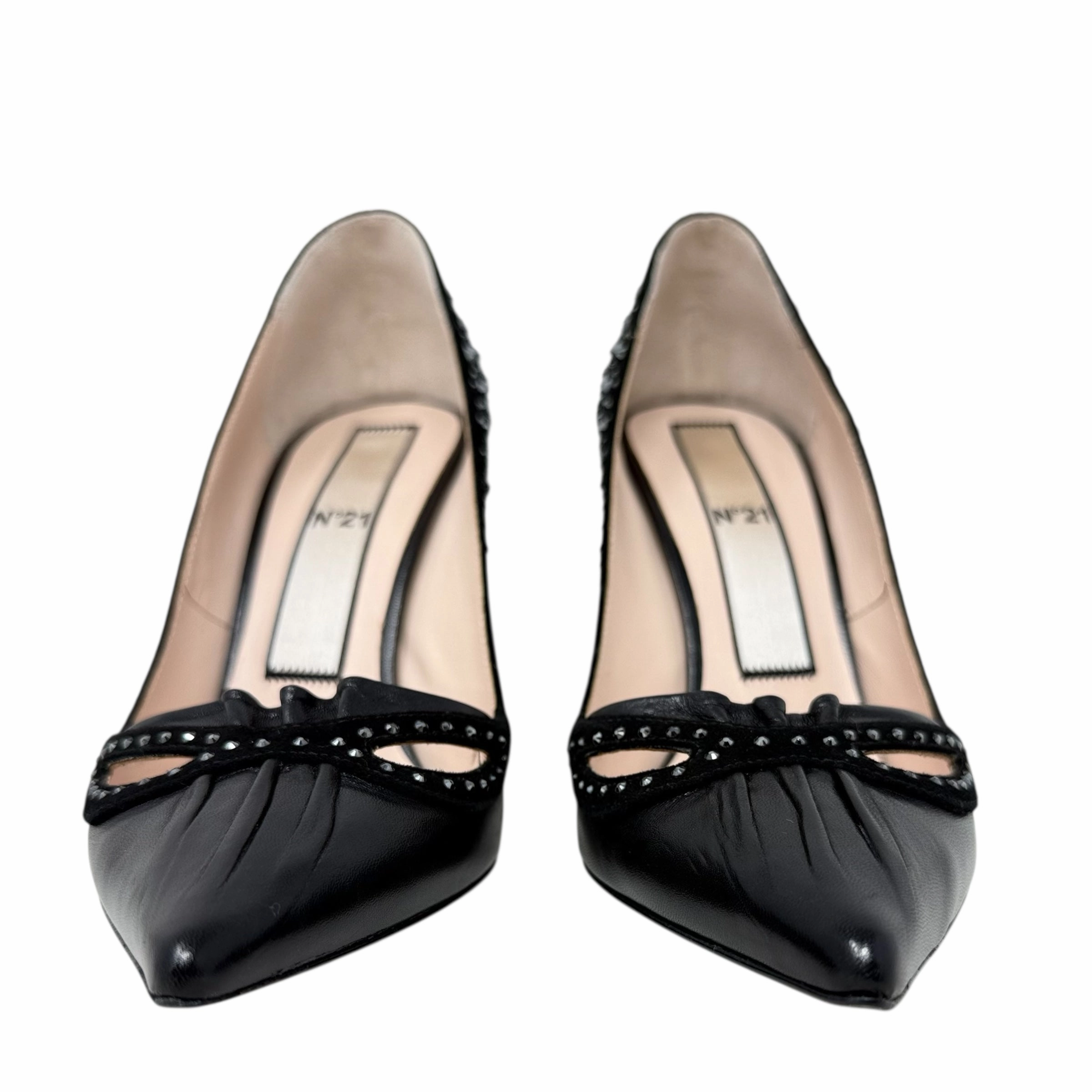 Capretto Camoscio Crystal Embellished Cutout Stiletto Pumps By N° 21 In Black, Size: US 8.5/IT 38.5