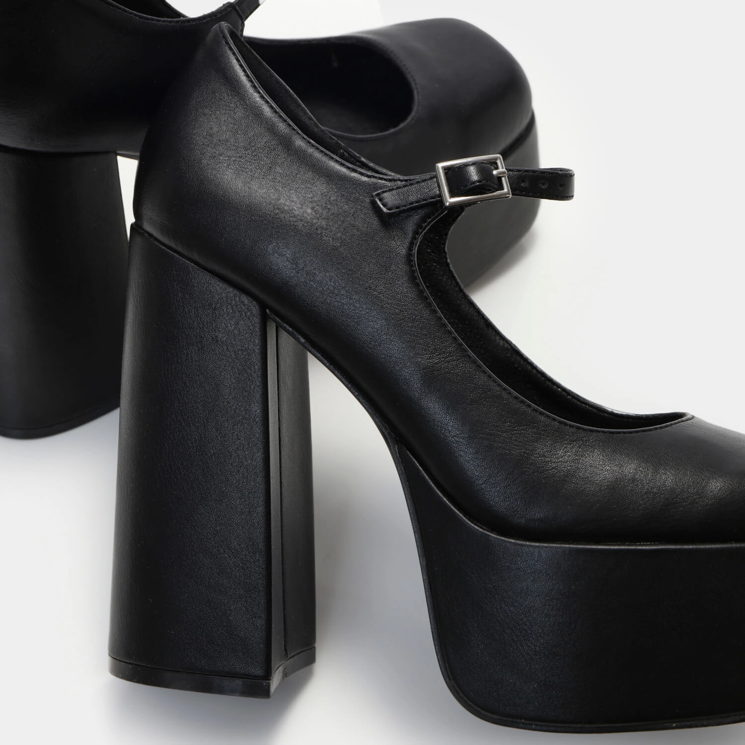 Darkbloom Black Platform Heels-Size 6-Clearance