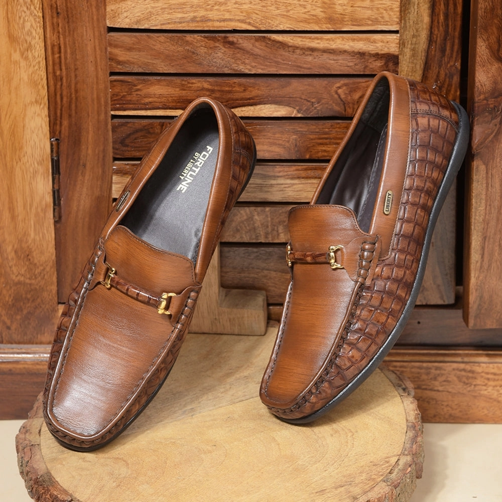 Fortune Tan Casual Non Lacing Shoes For Men OSL19 By Liberty