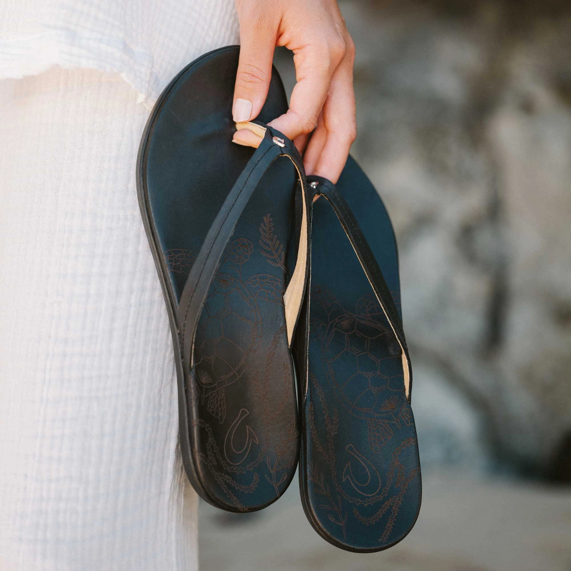 Honu - Black