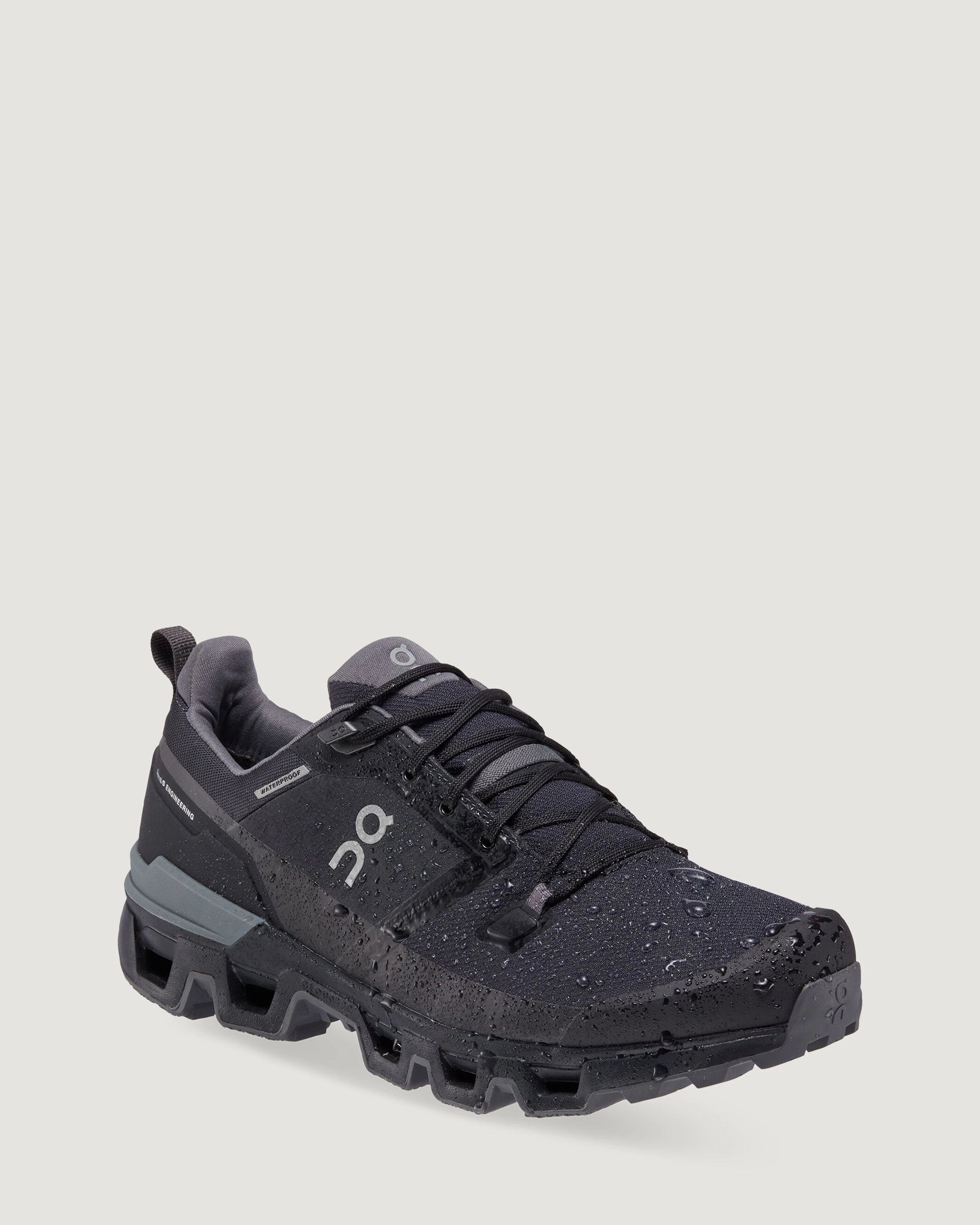 Men's On Running Cloudwander Waterproof Hiking Shoes - Black/Eclipse