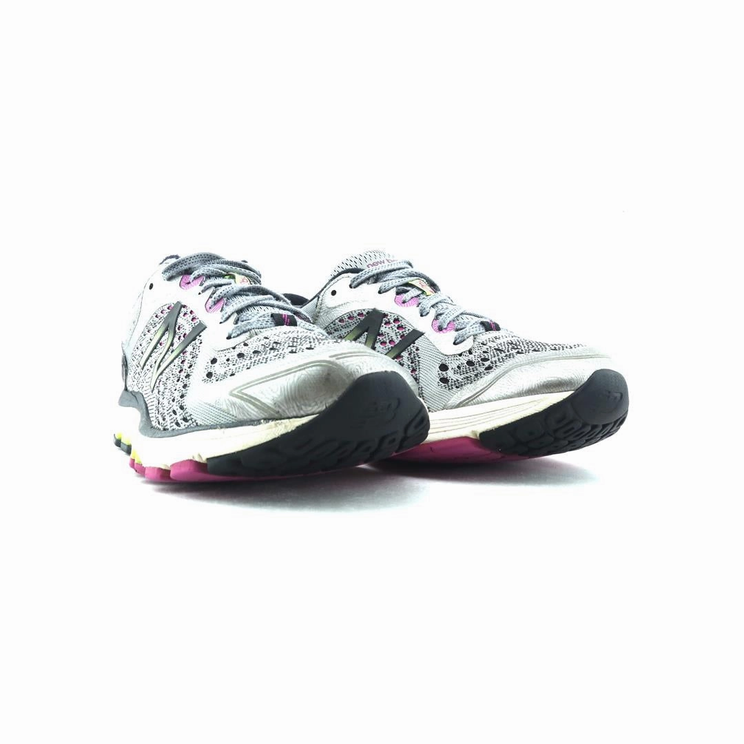 NEW BALANCE 1260V7
