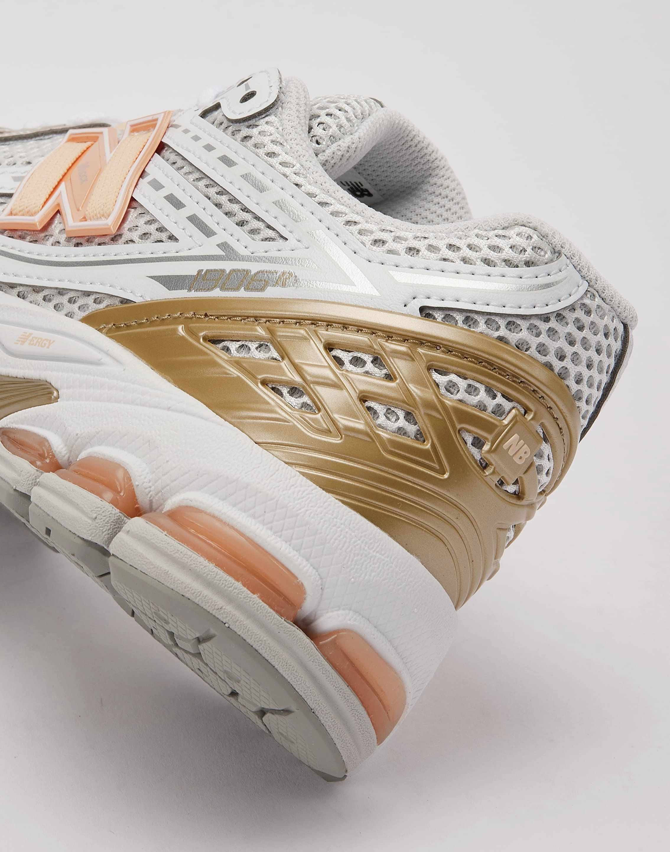 New Balance 1906R Grade-School