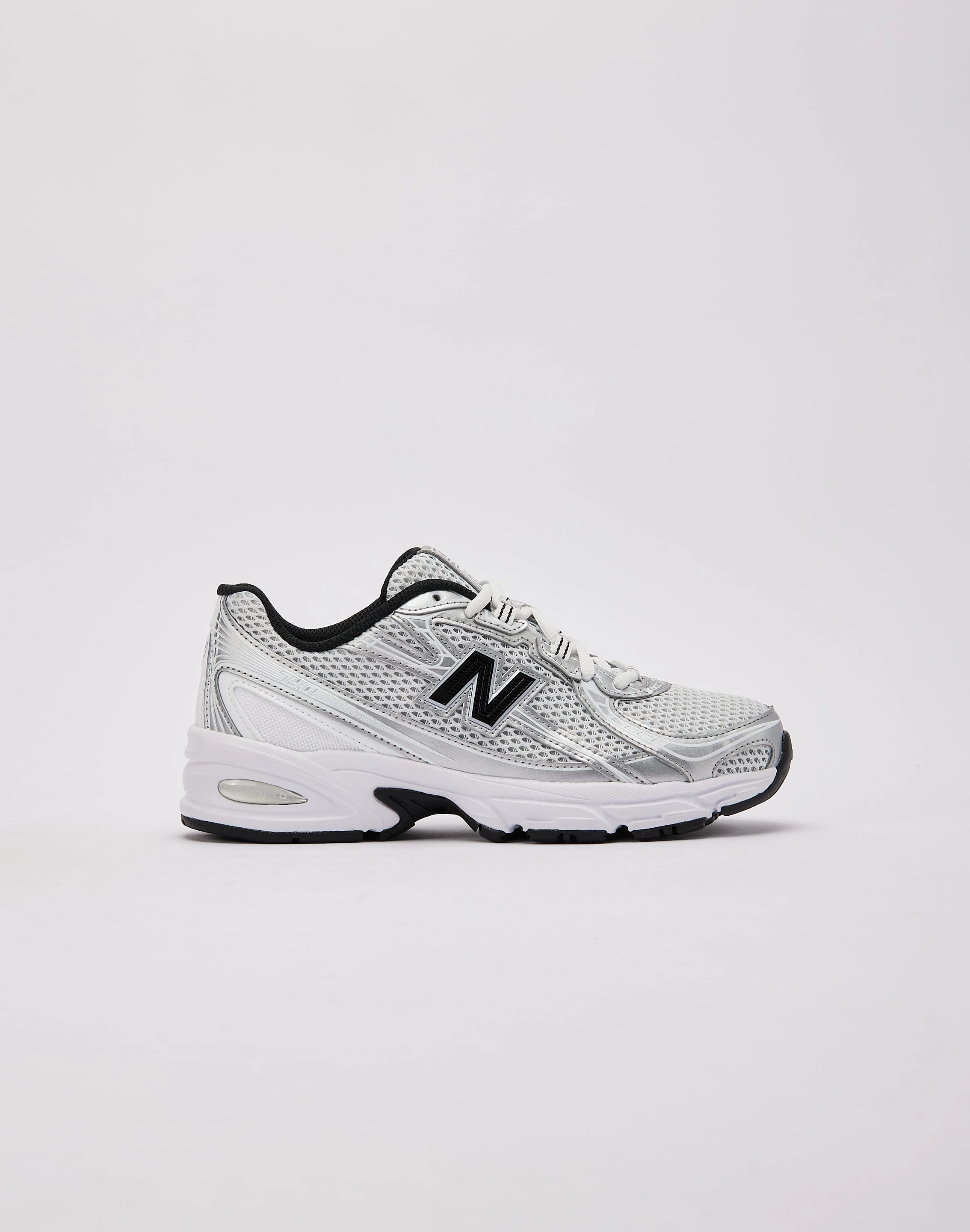 New Balance 740 Grade-School