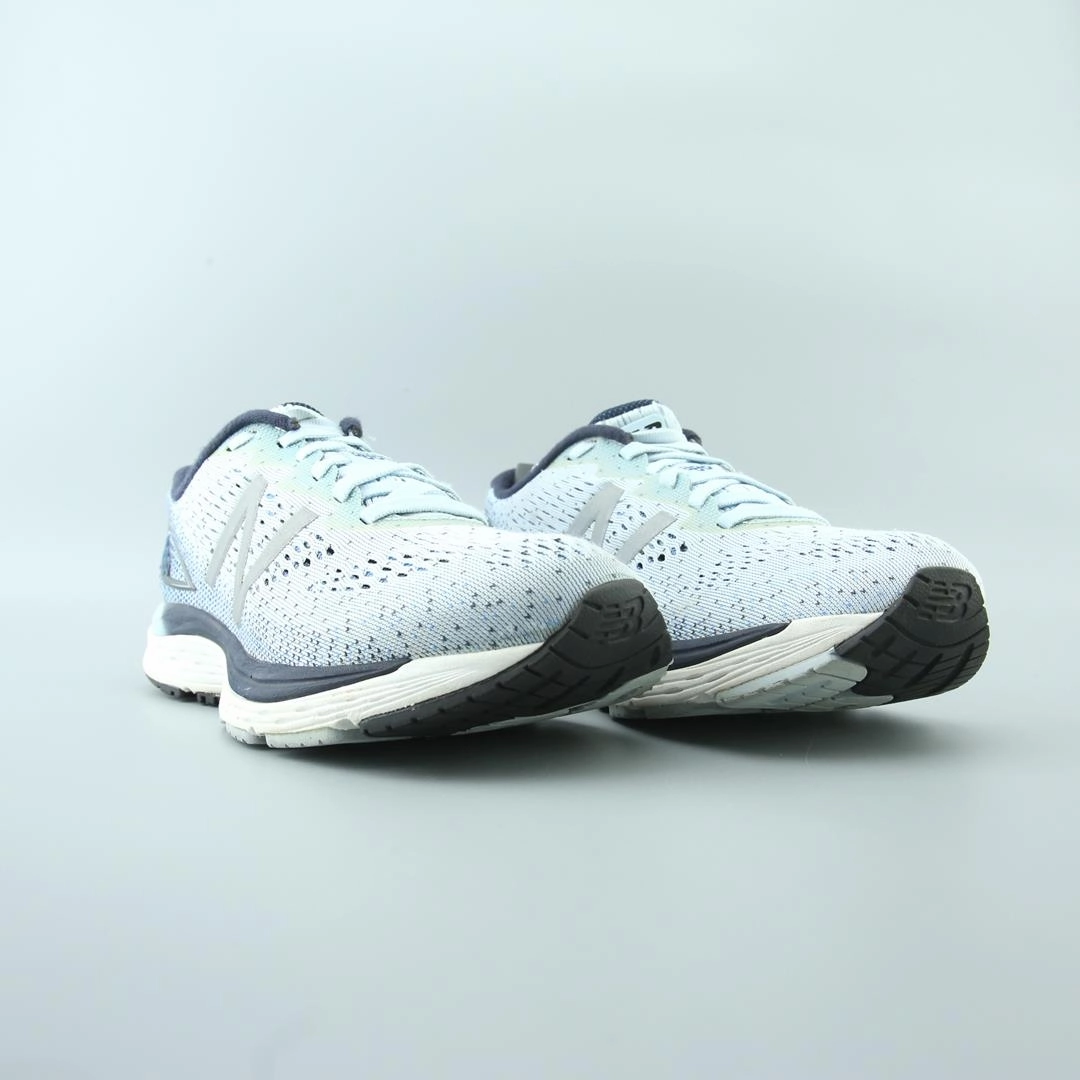 NEW BALANCE 880 V9