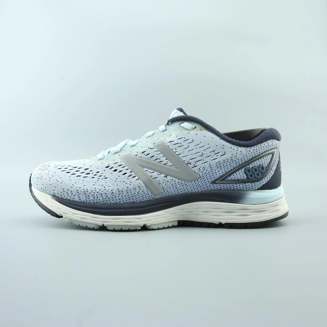 NEW BALANCE 880 V9
