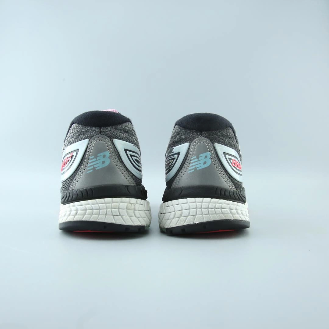 NEW BALANCE 880V7