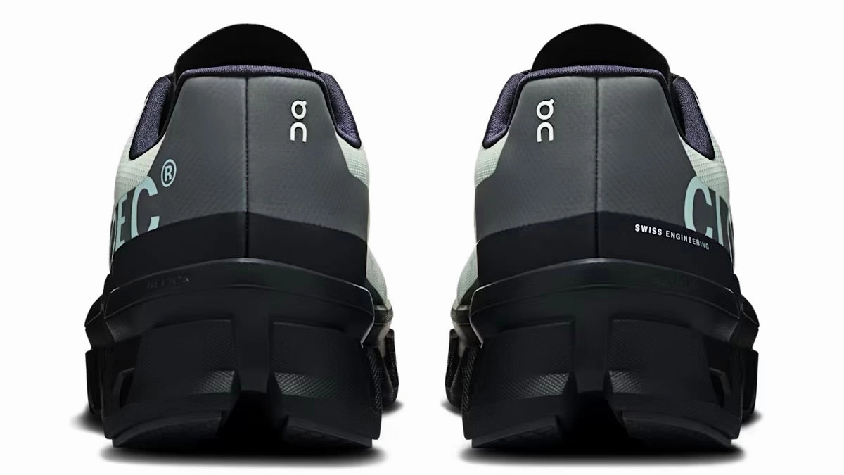 On Running Cloudmonster Glacier Black (M)