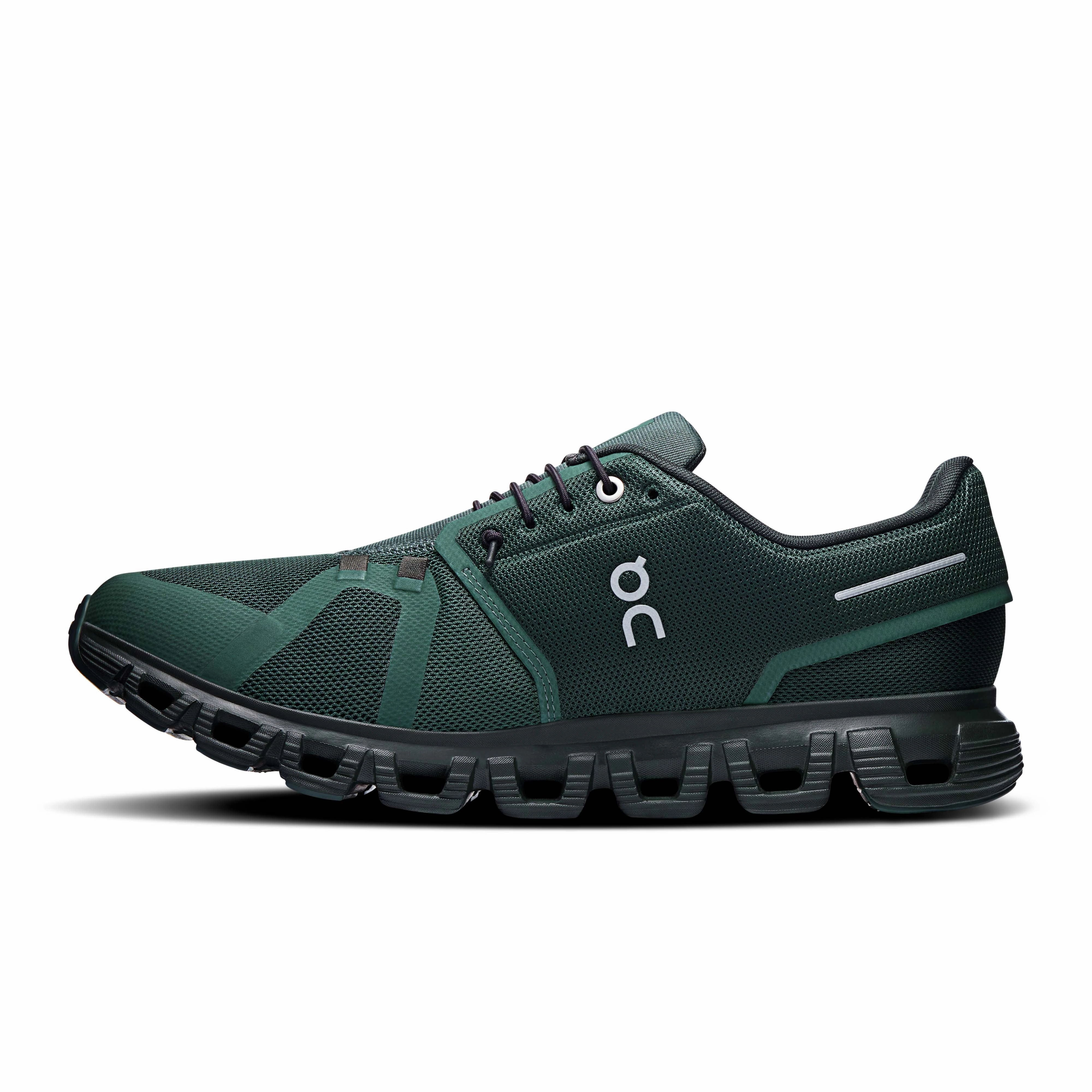 ON Running Men's Cloud 6 Waterproof Running Shoe