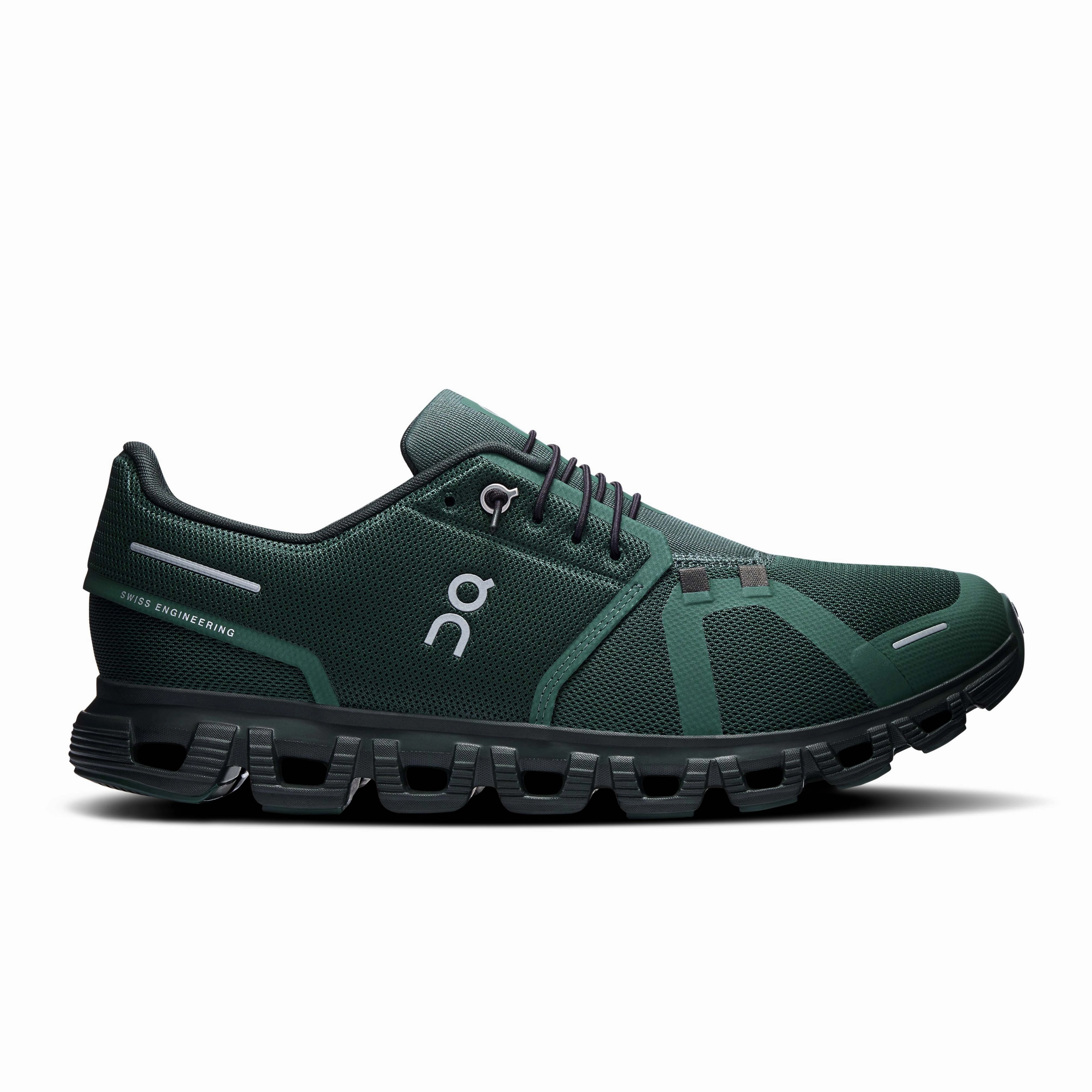 ON Running Men's Cloud 6 Waterproof Running Shoe