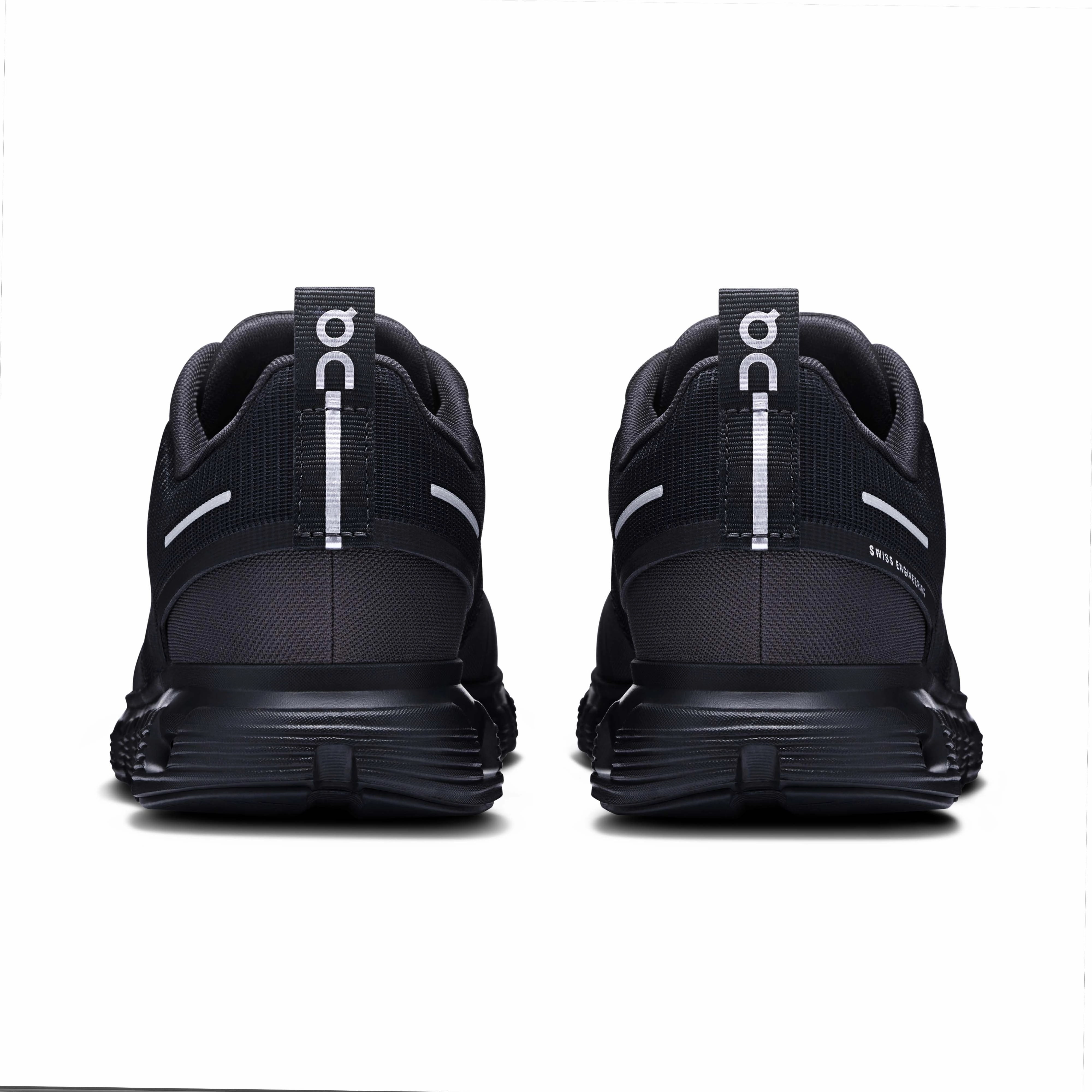 ON Running Women's Cloud 6 Waterproof Running Shoe
