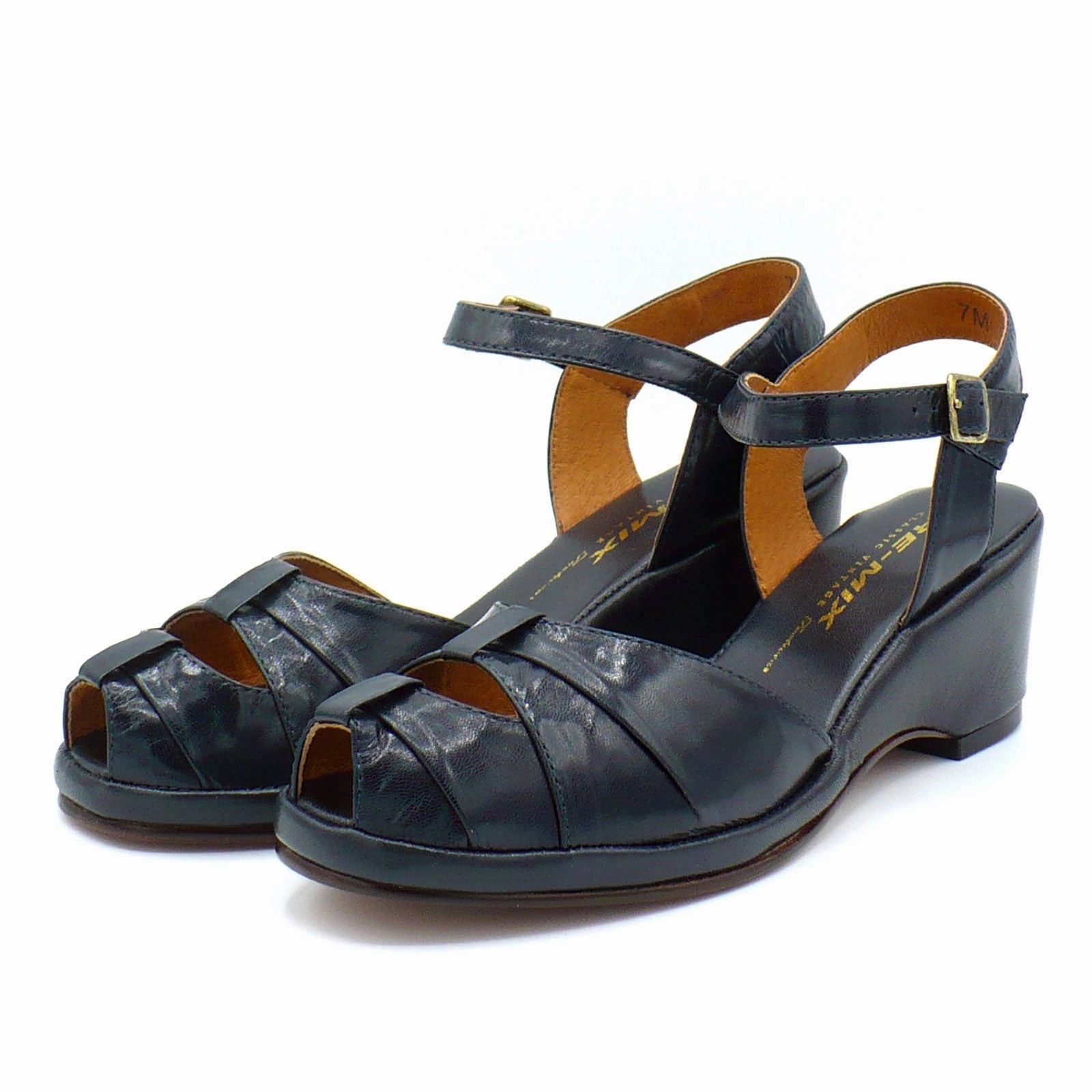 Pleated Toe