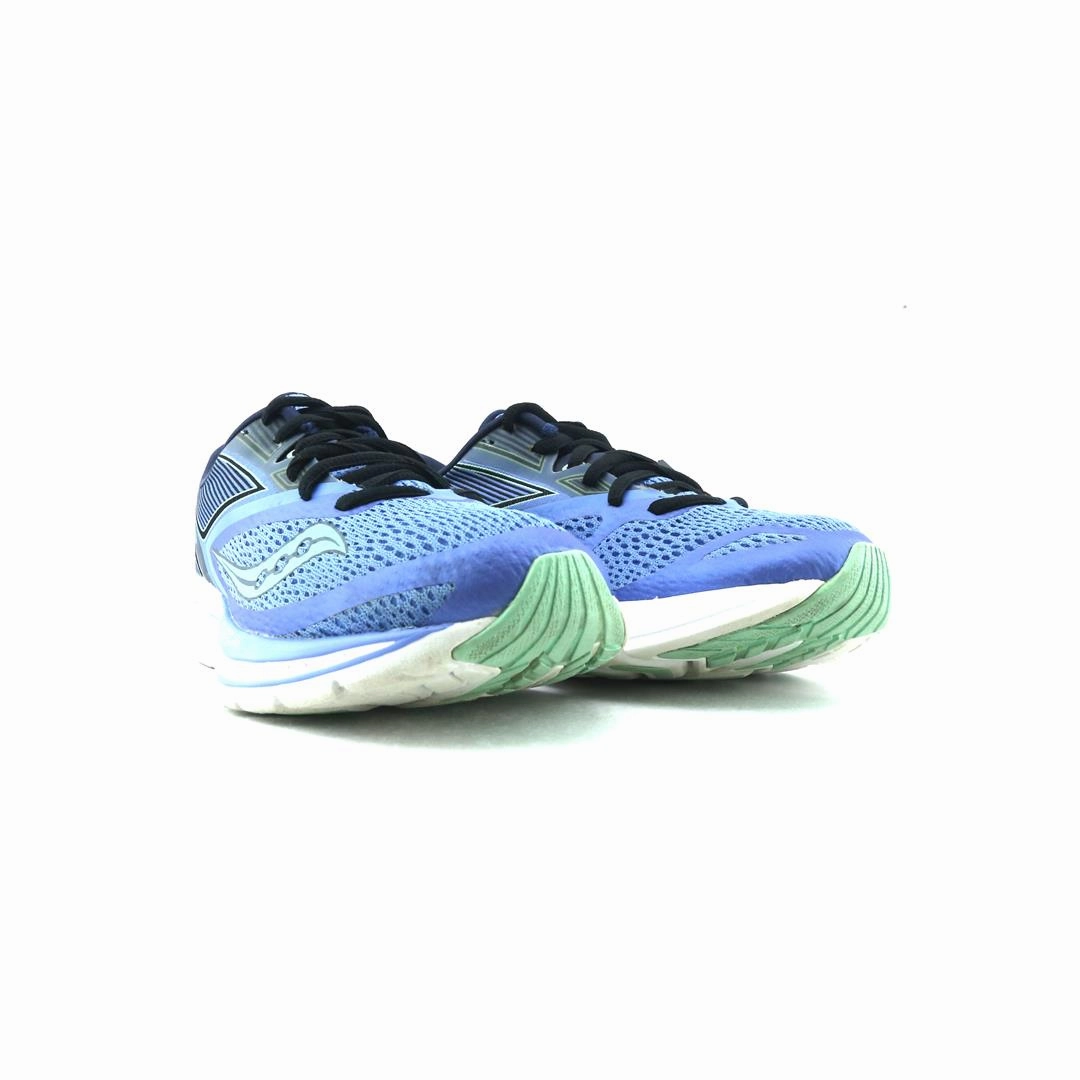 SAUCONY KINVARA 9