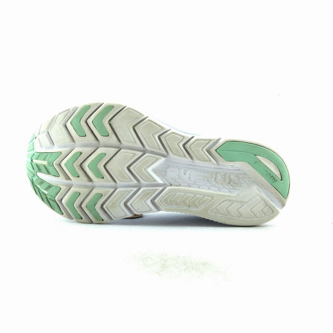 SAUCONY KINVARA 9
