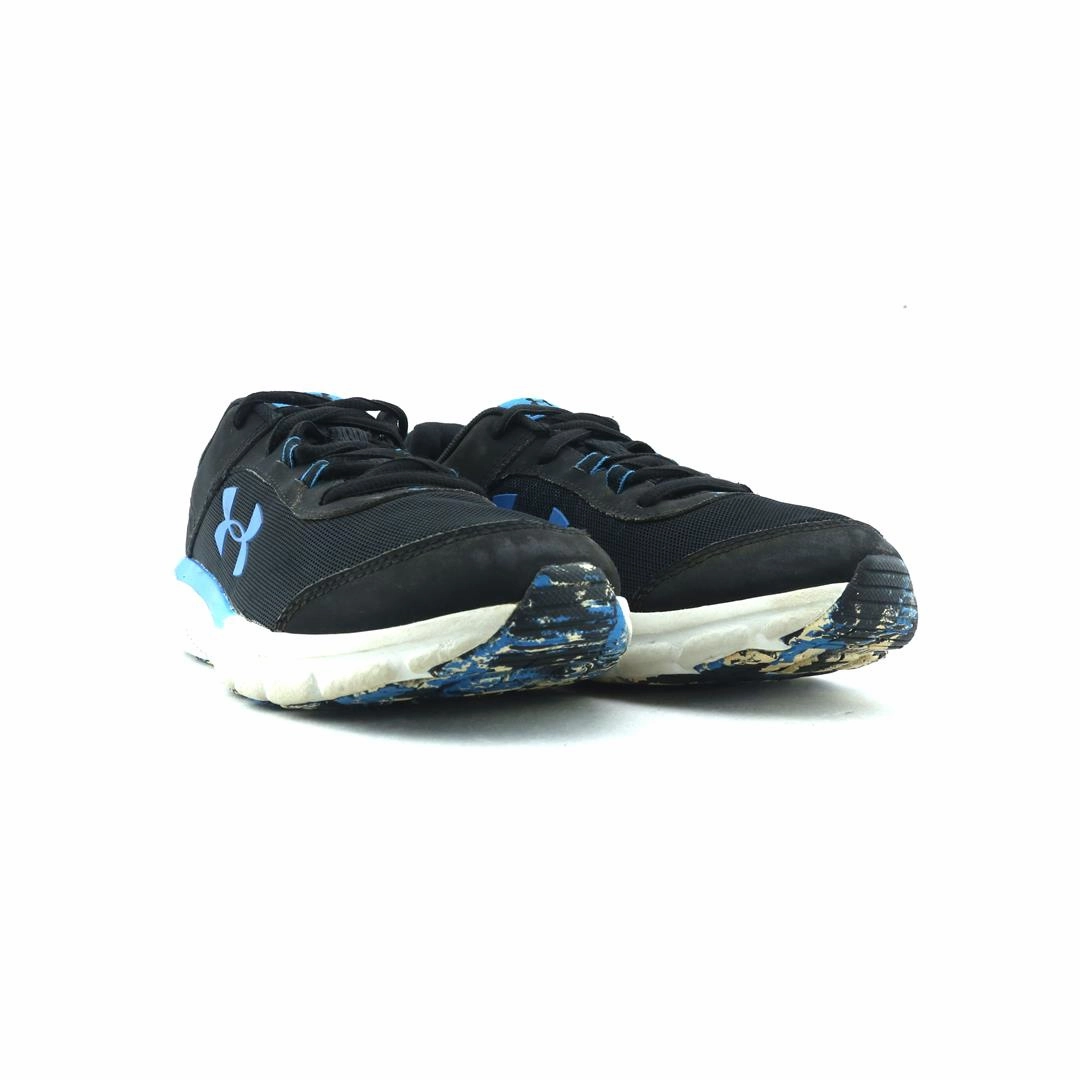 UNDER ARMOUR ASSERT 8