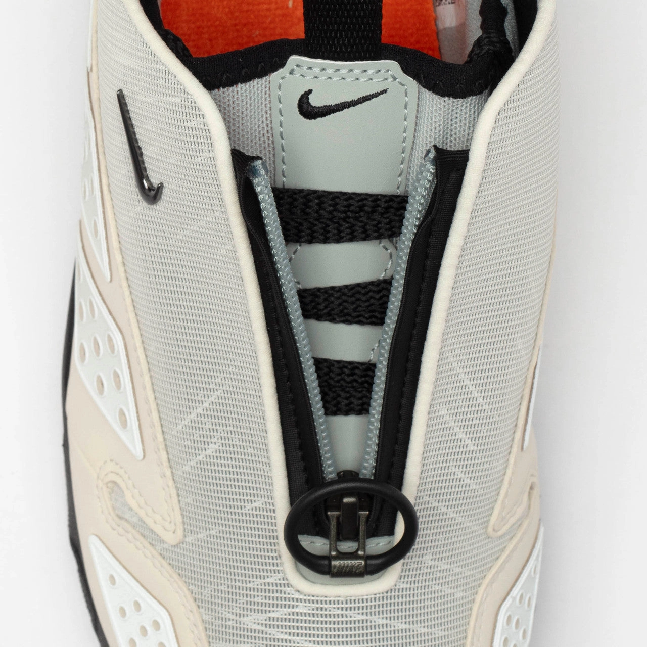 W Air Max SNDR