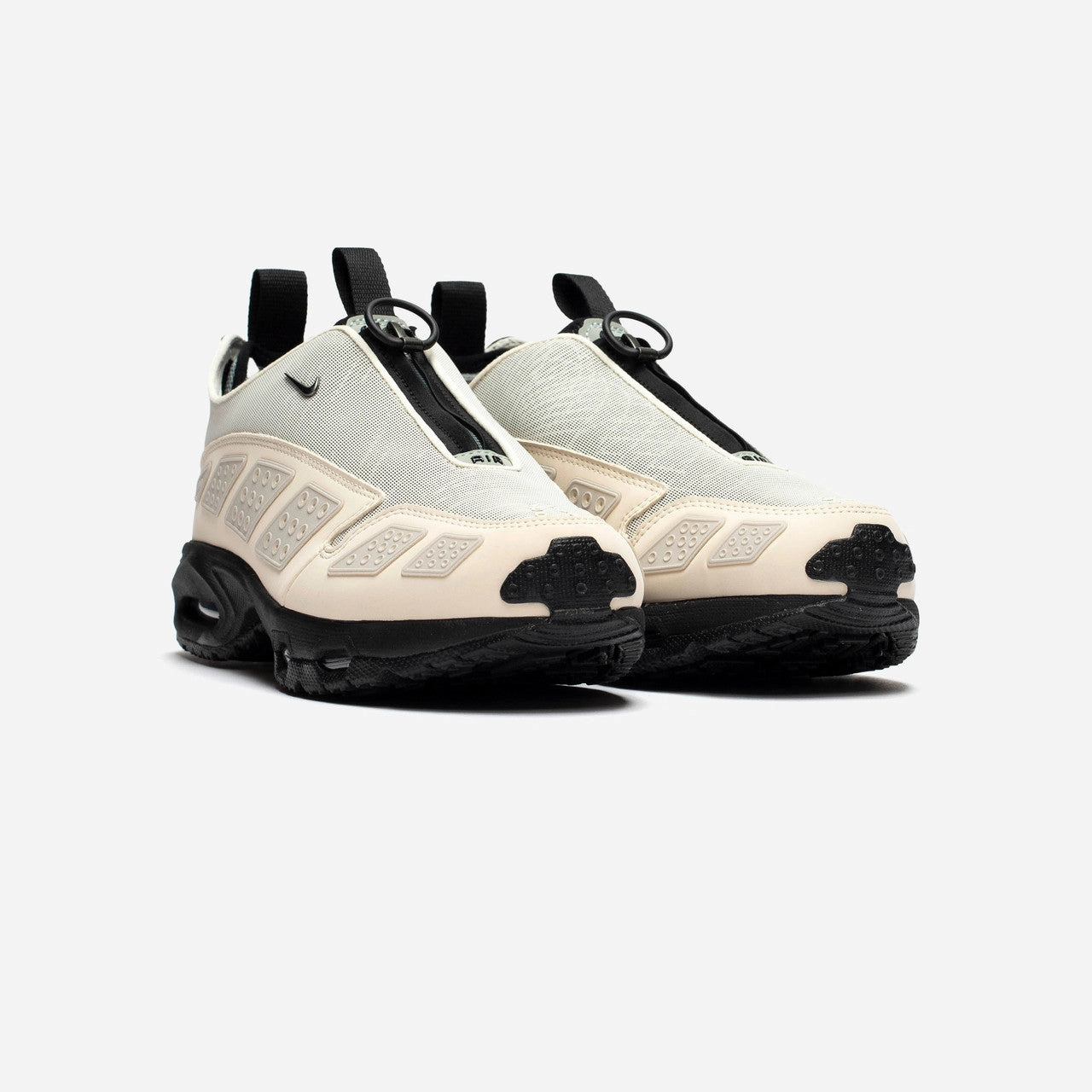 W Air Max SNDR