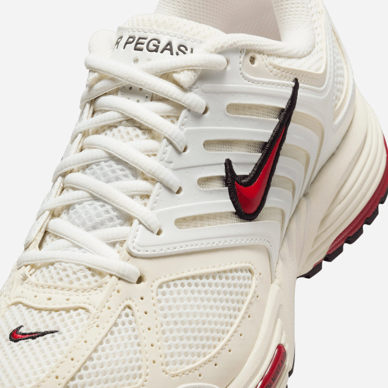 Wmns Nike Air Pegasus 2005