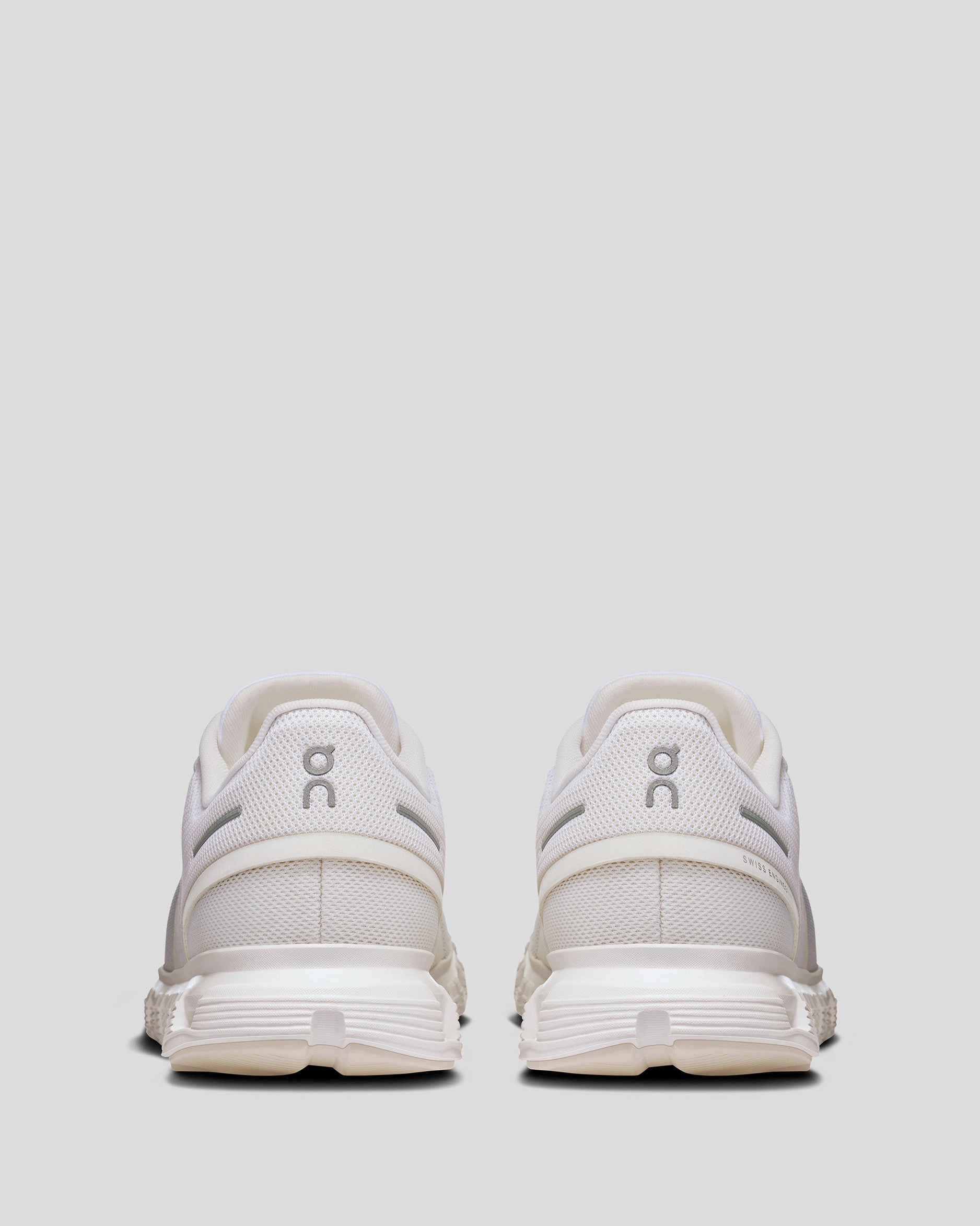 Women's On Running Cloud 6 - White/White