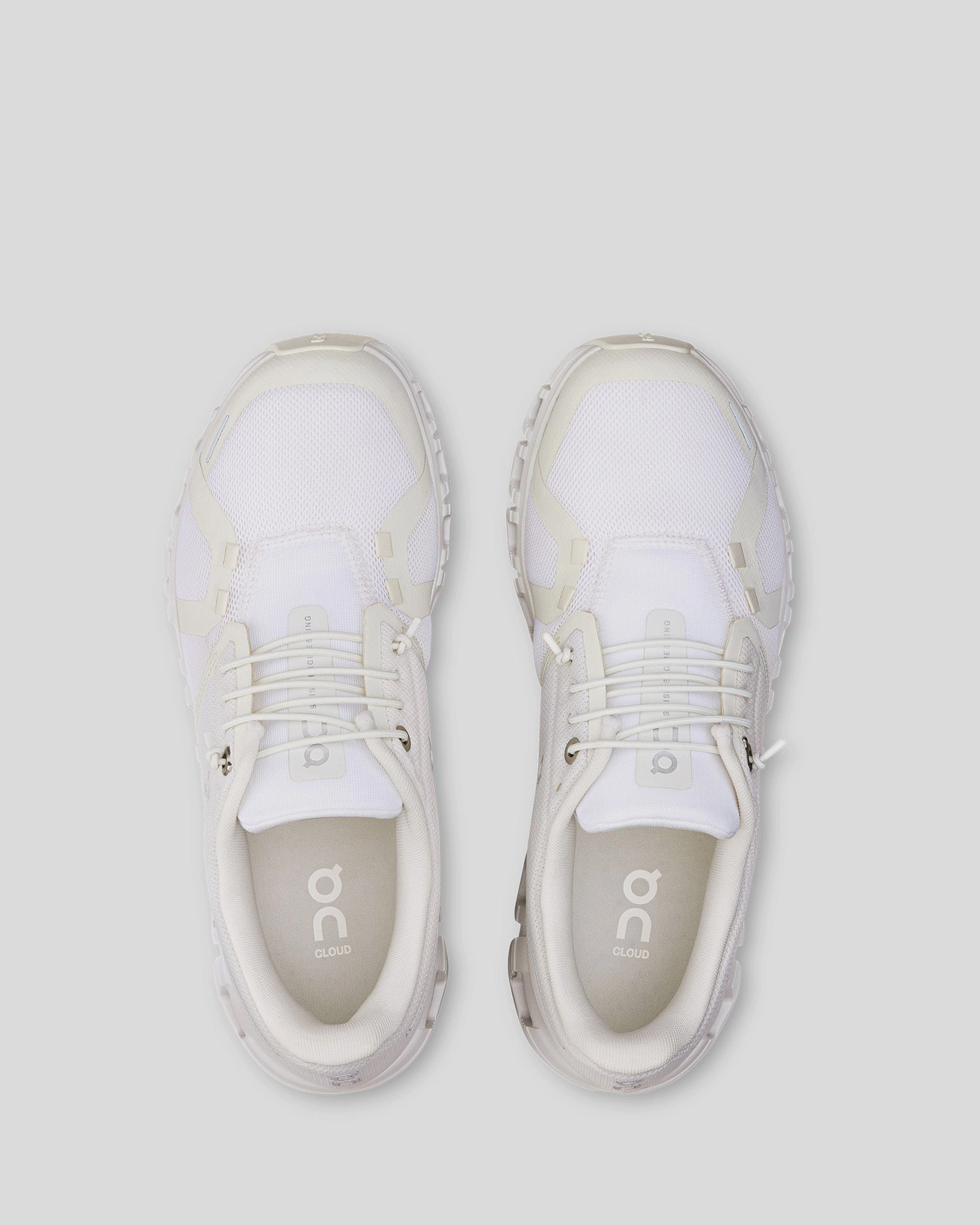 Women's On Running Cloud 6 - White/White